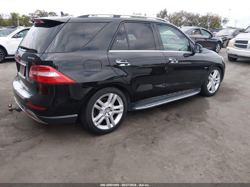 4JGDA2EB7CA054748 2012 MERCEDES-BENZ ML 350 BLUETEC photo no. 4