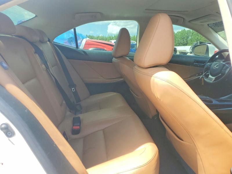 JTHBA1D23G5008323 2016 LEXUS IS photo no. 10