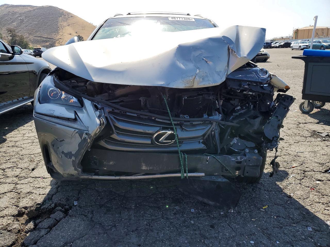 2016 LEXUS NX 200T BASE — Фото 5 из 13