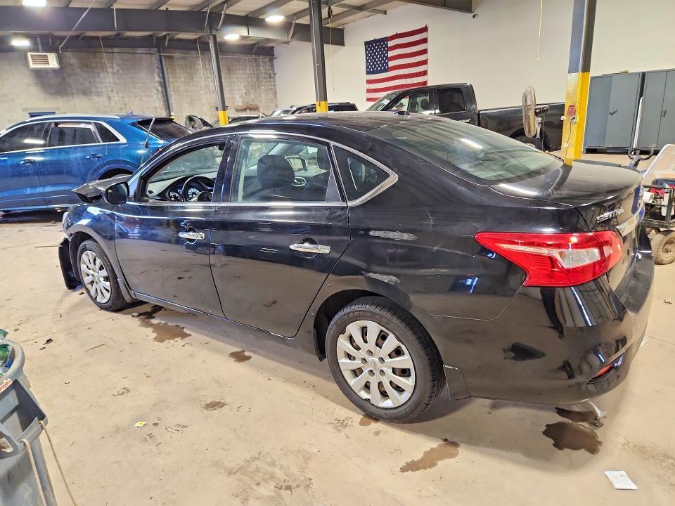 2016 NISSAN SENTRA SV — Фото 2 из 12