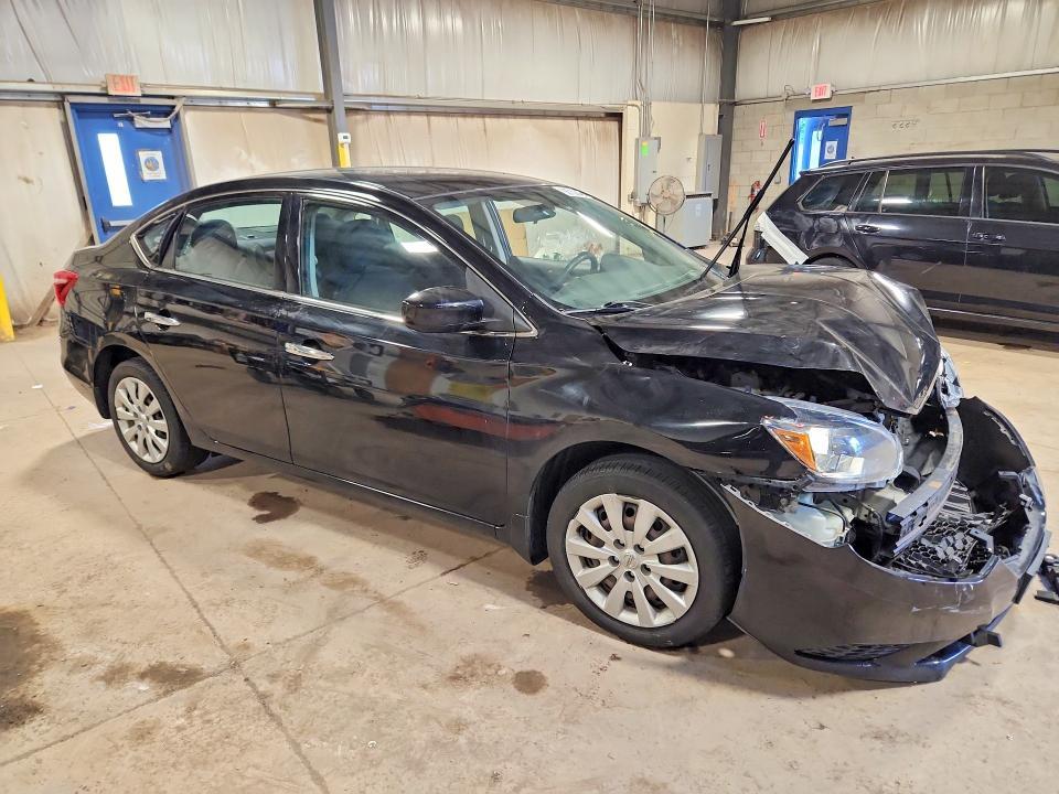 2016 NISSAN SENTRA SV — Фото 4 из 12