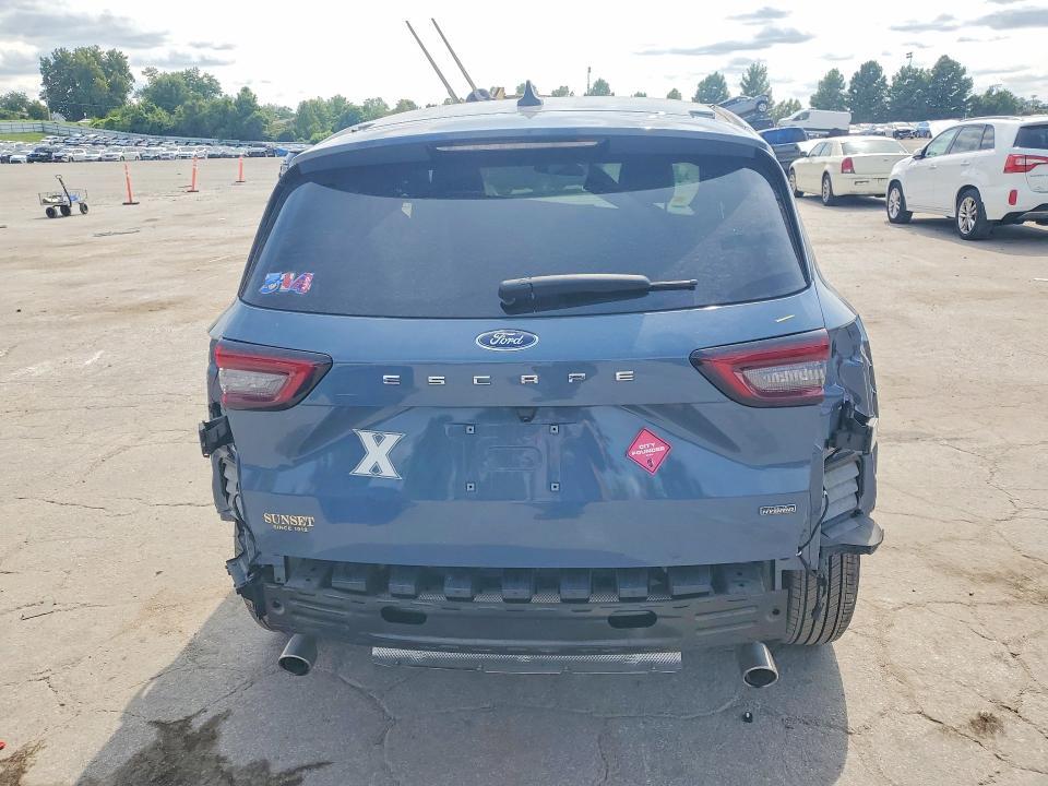 2025 FORD ESCAPE — Фото 6 из 13
