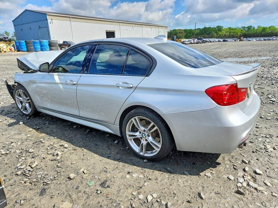 2015 BMW 328 XI — Фото 2 из 12