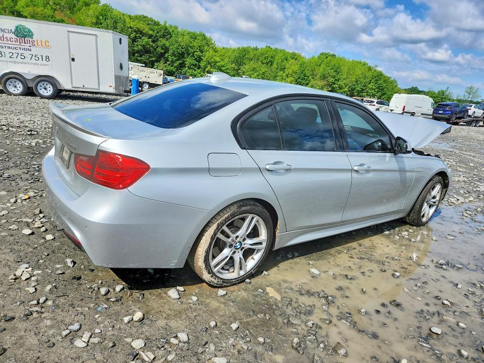 2015 BMW 328 XI — Фото 3 из 12