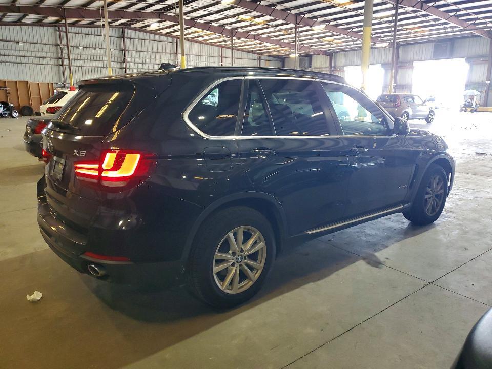 2015 BMW X5 XDRIVE35D — Фото 3 из 13