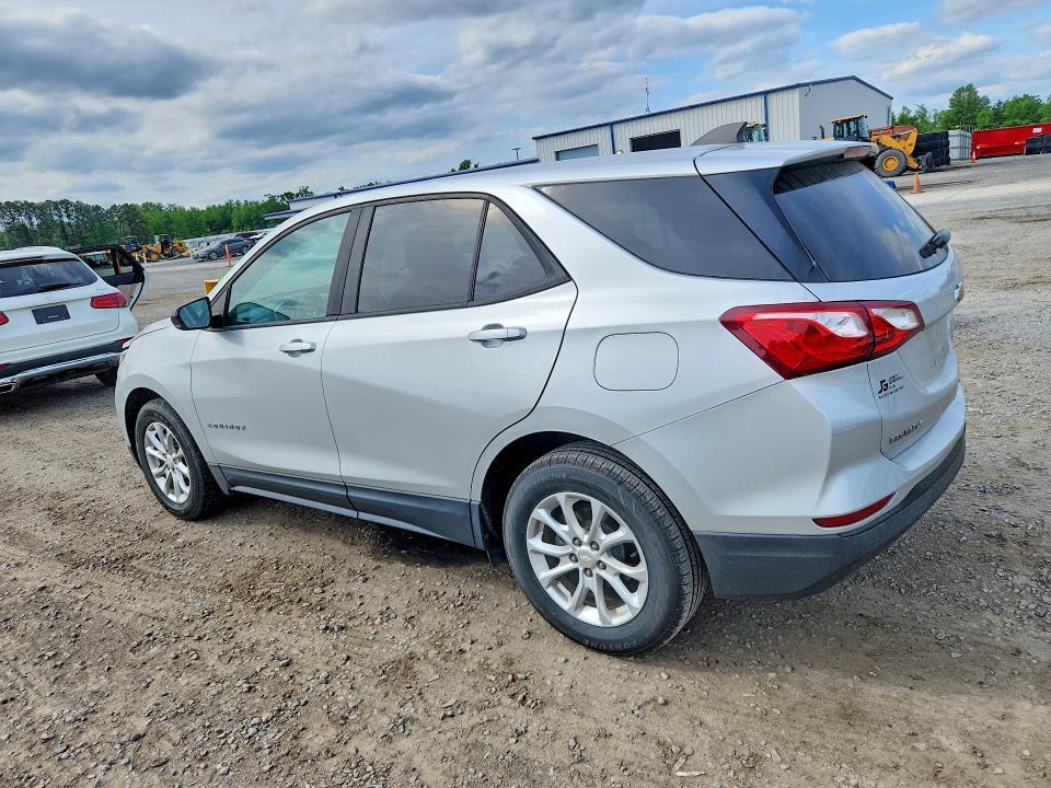 2020 CHEVROLET EQUINOX LS — Фото 2 из 13