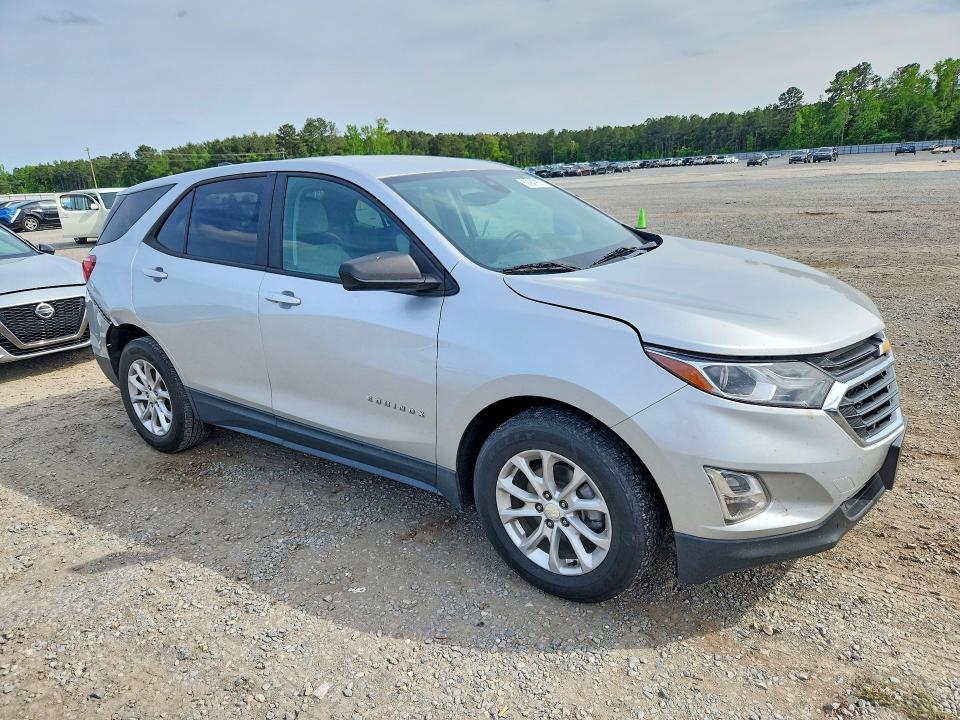 2020 CHEVROLET EQUINOX LS — Фото 4 из 13