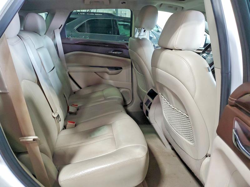 2015 CADILLAC SRX LUXURY COLLECTION — Фото 10 из 12