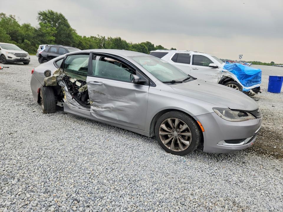 1C3CCCBB1FN660097 2015 CHRYSLER 200 photo no. 4