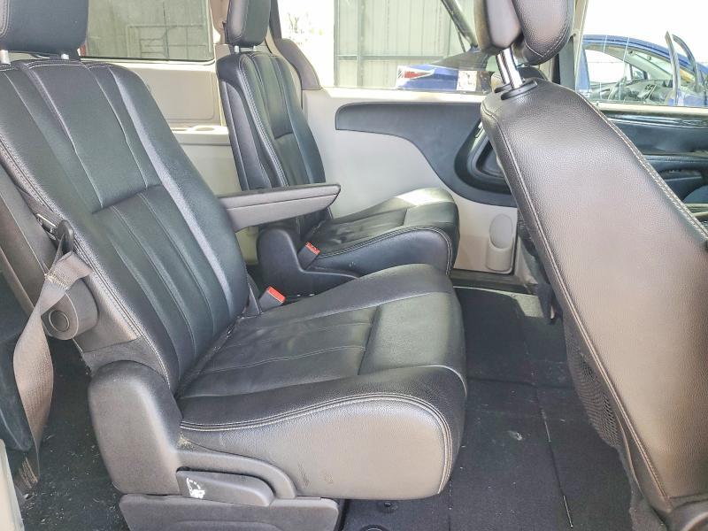 2015 CHRYSLER TOWN & COUNTRY TOURING — Фото 11 из 13