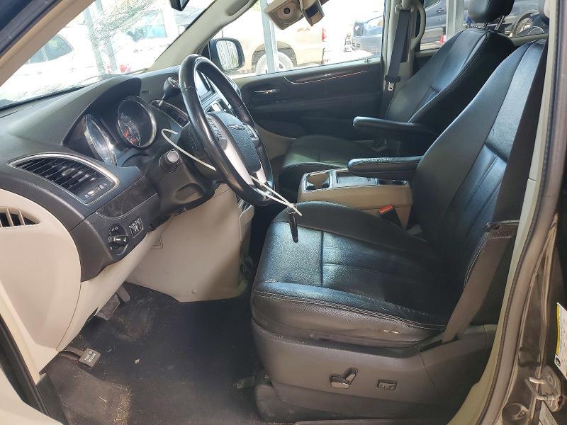 2015 CHRYSLER TOWN & COUNTRY TOURING — Фото 7 из 13