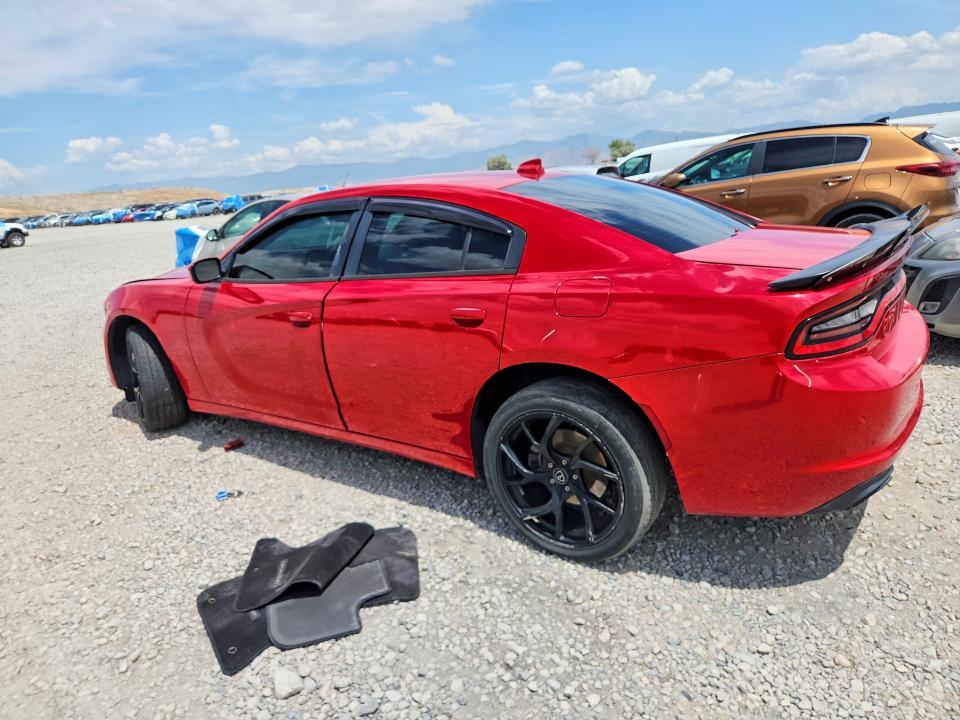 2015 DODGE CHARGER SXT — Фото 2 из 12