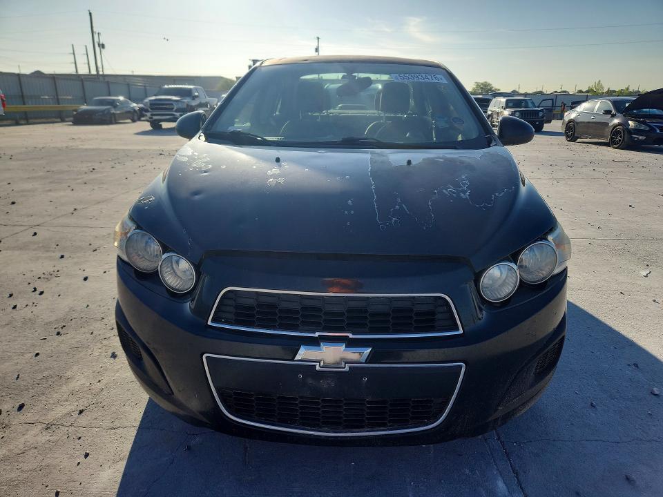 2015 CHEVROLET SONIC — Фото 5 из 12