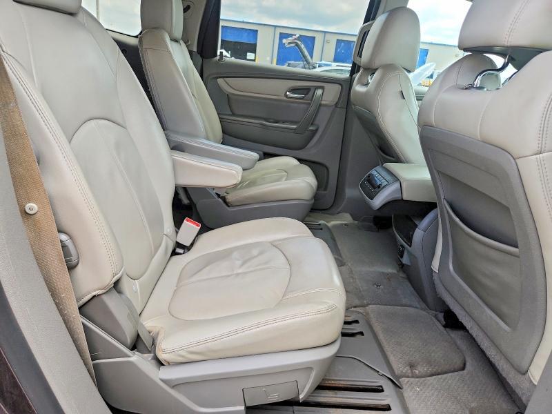 2015 CHEVROLET TRAVERSE — Фото 11 из 13