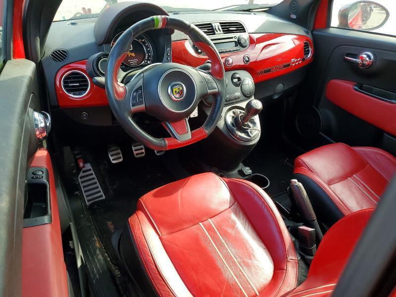 2015 FIAT 500 ABARTH — Фото 8 из 12