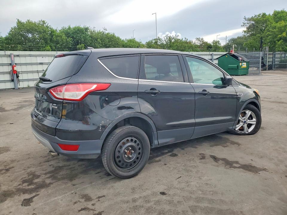 2015 FORD ESCAPE SE — Фото 3 из 13