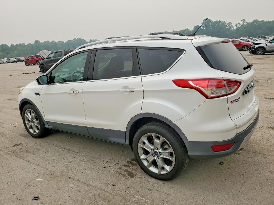 2015 FORD ESCAPE TITANIUM — Фото 2 из 13