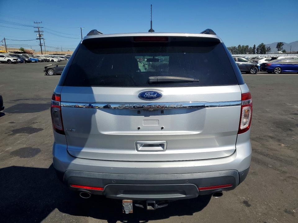 2015 FORD EXPLORER XLT — Фото 6 из 13