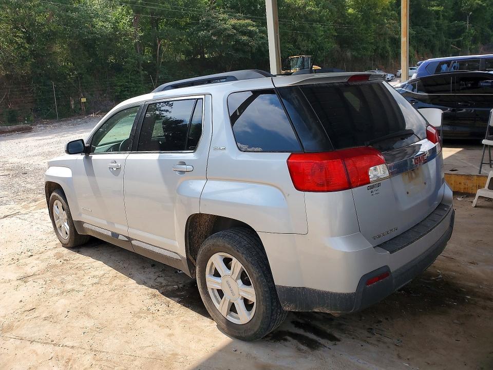 2015 GMC TERRAIN SLE — Фото 2 из 12