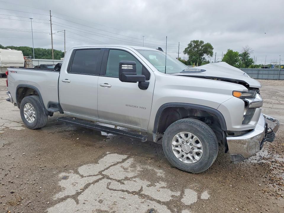 2020 CHEVROLET SILVERADO K2500 HEAVY DUTY LT — Фото 4 из 12