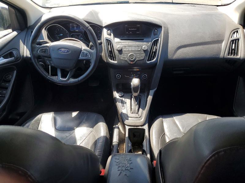 1FADP3K25FL273686 2015 FORD FOCUS photo no. 8