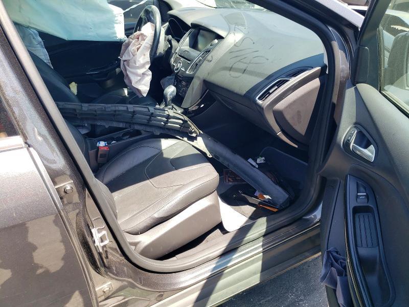 1FADP3J25FL231858 2015 FORD FOCUS photo no. 8