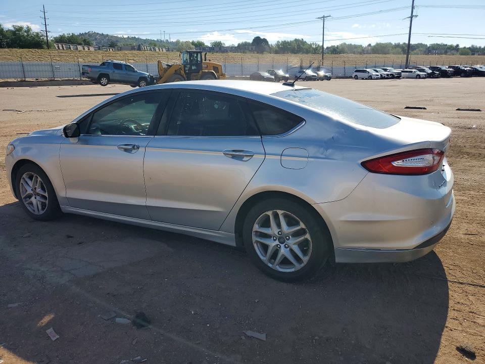 2015 FORD FUSION SE — Фото 2 из 12