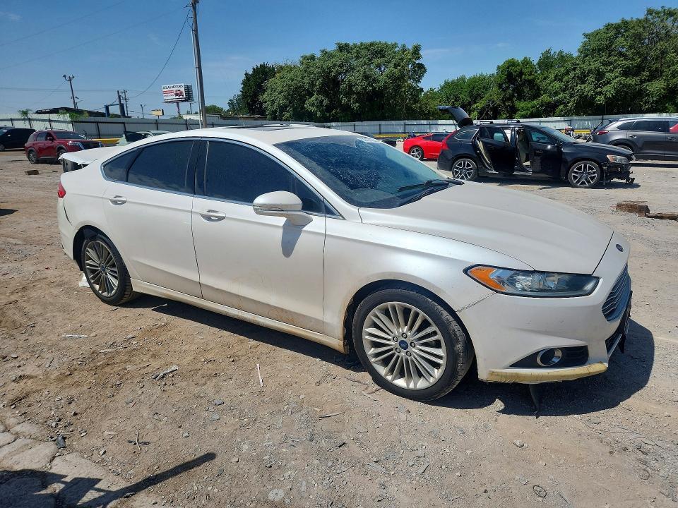3FA6P0H94FR233726 2015 FORD FUSION photo no. 4