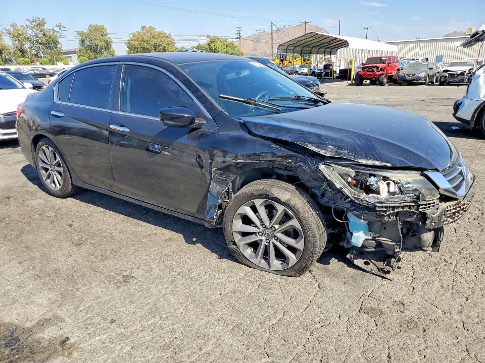 1HGCR2F50FA132696 2015 HONDA ACCORD photo no. 4