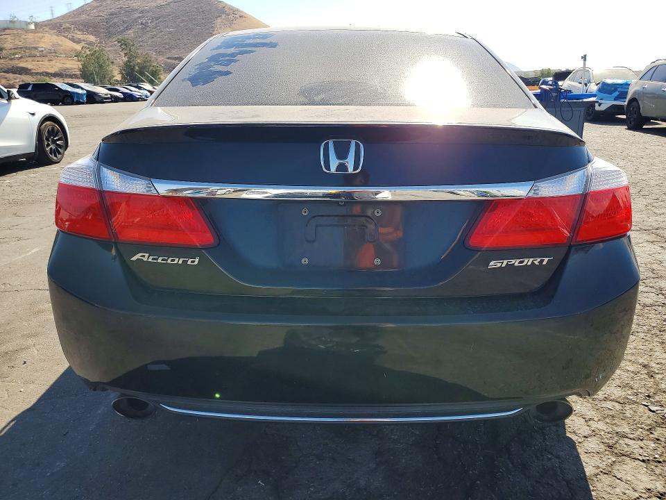 1HGCR2F50FA132696 2015 HONDA ACCORD photo no. 6
