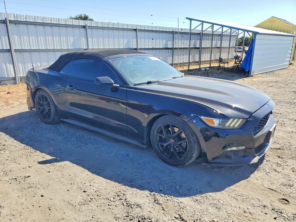 1FATP8EM6F5333016 2015 FORD MUSTANG photo no. 4