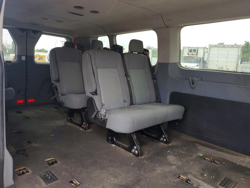 2015 FORD TRANSIT T-350 — Фото 11 из 14