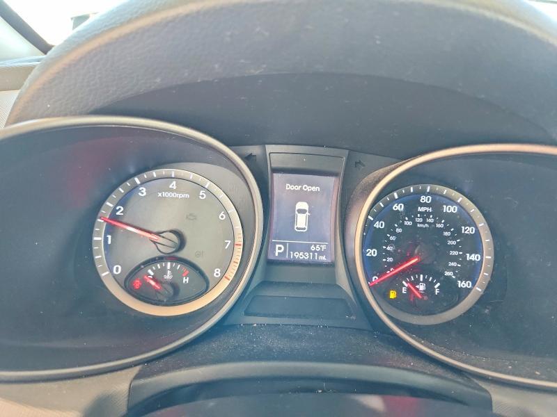 2015 HYUNDAI SANTA FE SPORT 2.4L — Фото 9 из 12