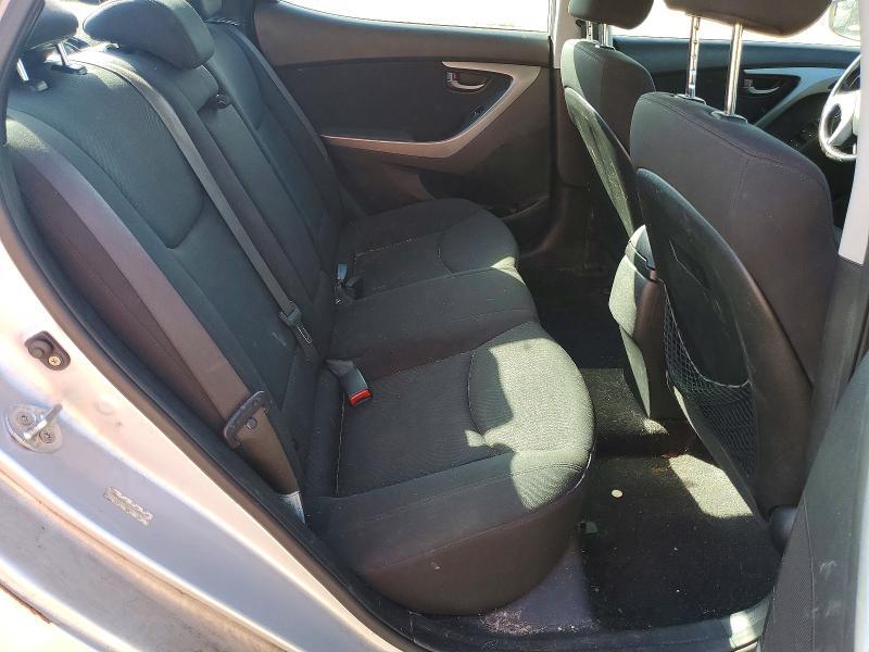 2015 HYUNDAI ELANTRA SE — Фото 10 из 12