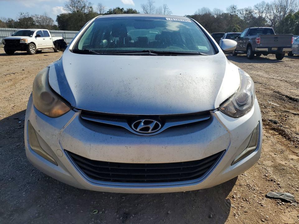 2015 HYUNDAI ELANTRA SE — Фото 5 из 12