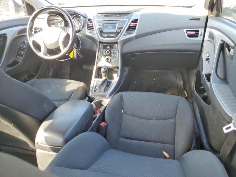 2015 HYUNDAI ELANTRA SE — Фото 8 из 12