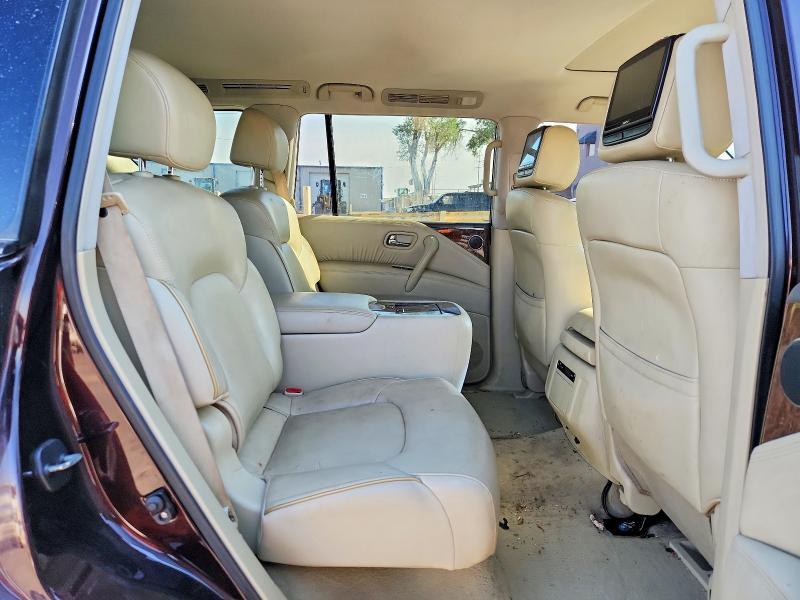 2015 INFINITI QX80 BASE — Фото 10 из 12
