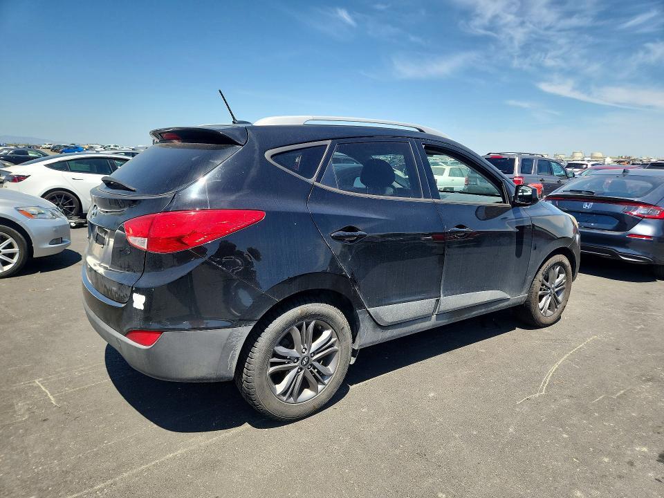 2015 HYUNDAI TUCSON SE — Фото 3 из 13