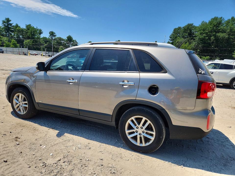 2015 KIA SORENTO LX — Фото 2 из 13