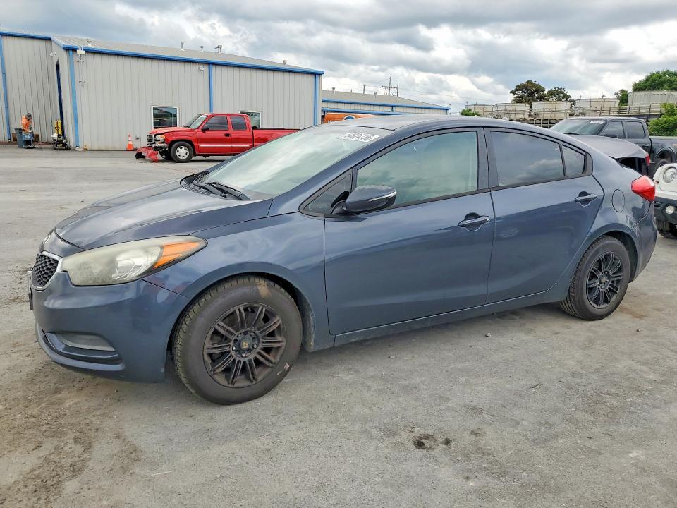 KNAFX4A62F5380144 2015 KIA FORTE photo no. 1
