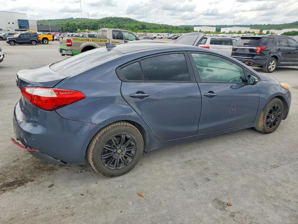 KNAFX4A62F5380144 2015 KIA FORTE photo no. 3