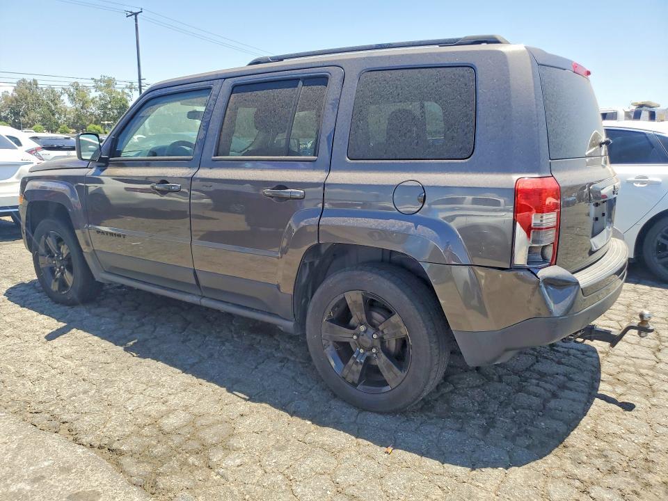 2015 JEEP PATRIOT SPORT — Фото 2 из 12