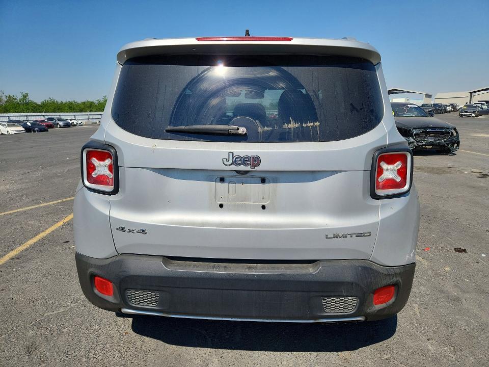 2015 JEEP RENEGADE LIMITED — Фото 6 из 13