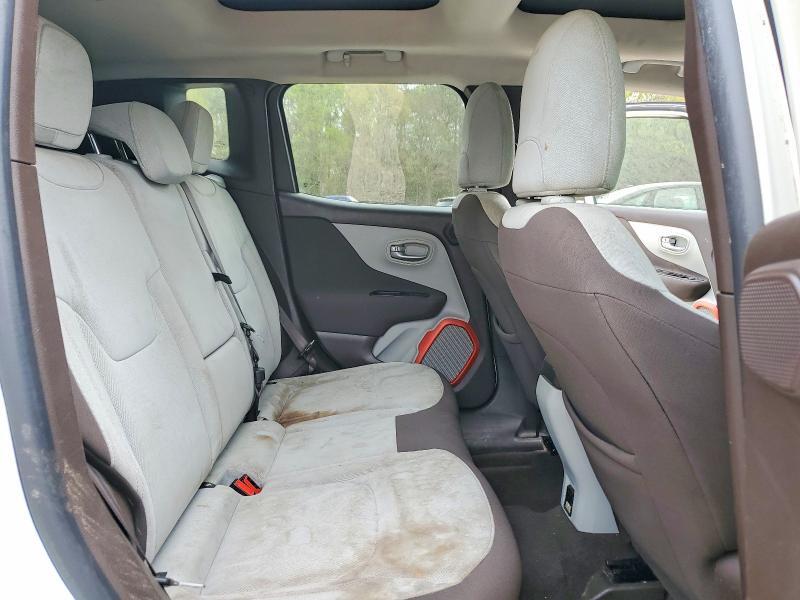 ZACCJBBT2FPC29182 2015 JEEP RENEGADE photo no. 10