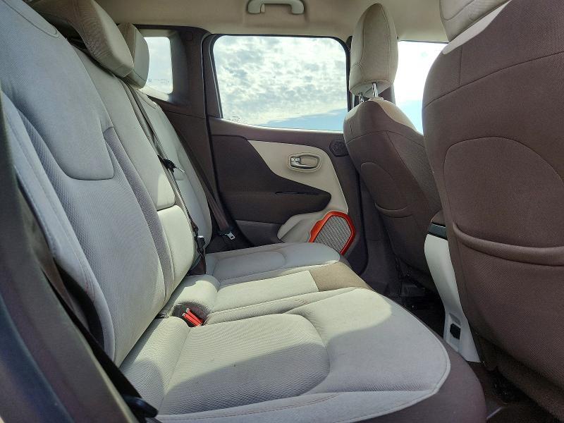 2015 JEEP RENEGADE LATITUDE — Фото 12 из 14