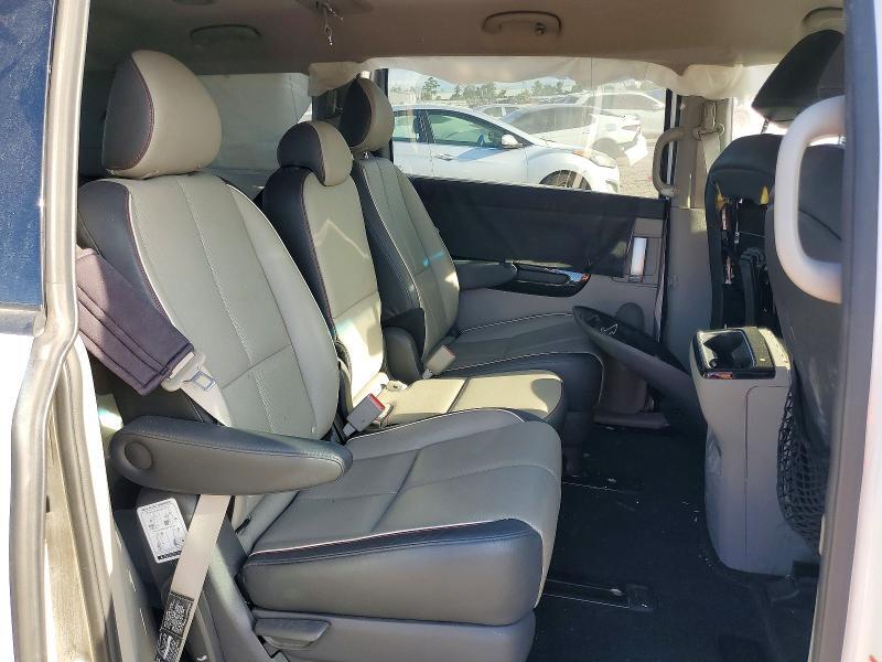2015 KIA SEDONA SX — Фото 11 из 14