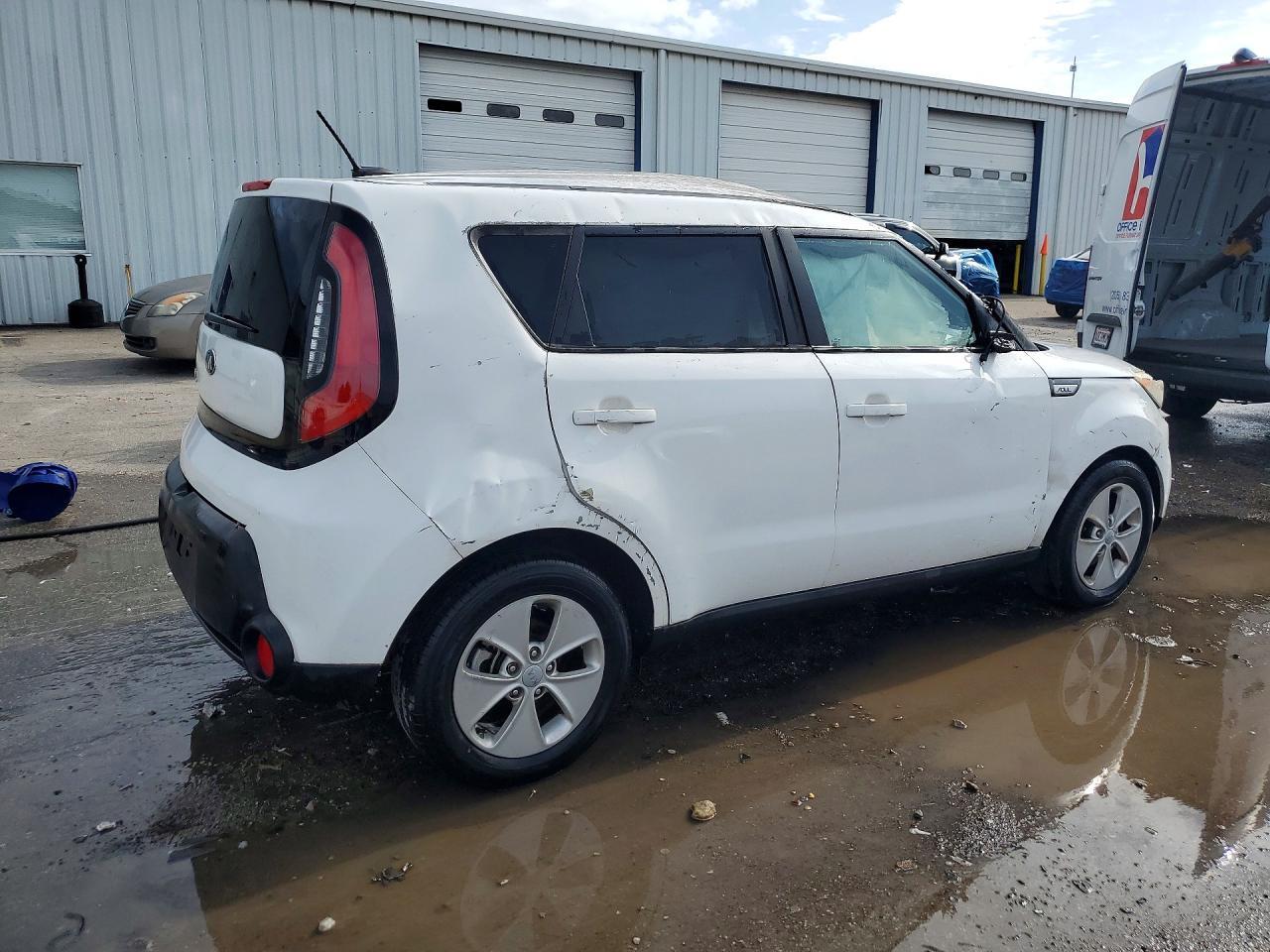 2015 KIA SOUL BASE — Фото 3 из 14
