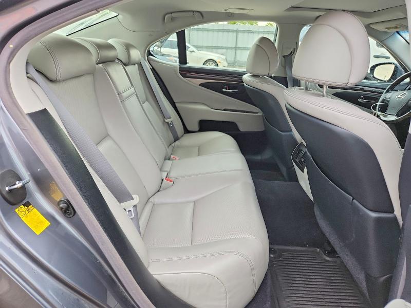 JTHCL5EF6F5023906 2015 LEXUS LS photo no. 10