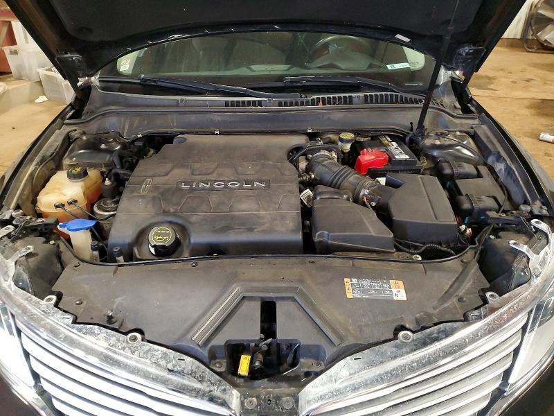 3LN6L2GK9FR600895 2015 LINCOLN MKZ photo no. 11