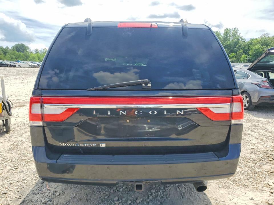 2015 LINCOLN NAVIGATOR L — Фото 6 из 13